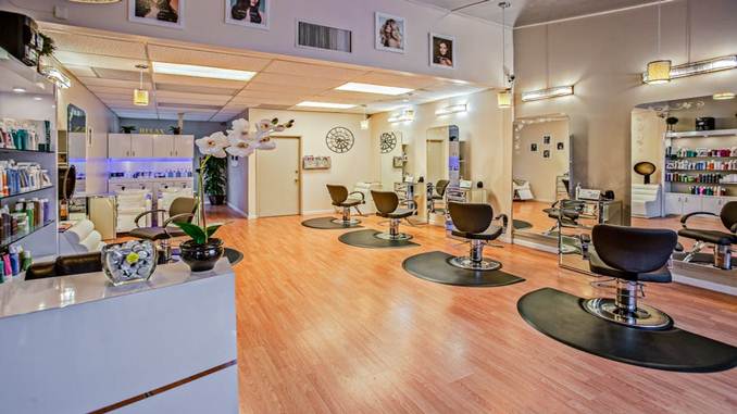 Etrix Salon&Barbershop: Sentuhan Kecantikan yang Menyatu dengan Budaya Cilacap